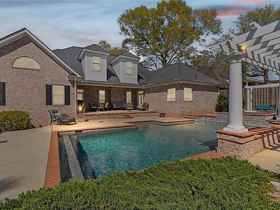 2nd image of 7163 Wynnridge Dr