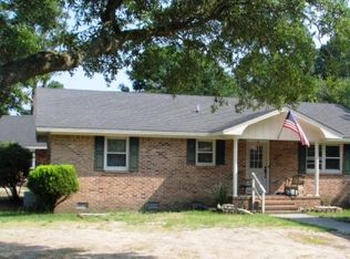 100 Saint Clair Rd, Kill Devil Hills, NC 27948