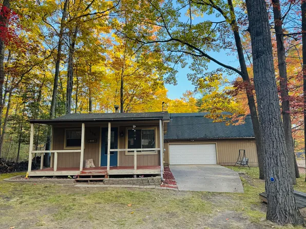 418 Boucher St, Roscommon, MI 48653