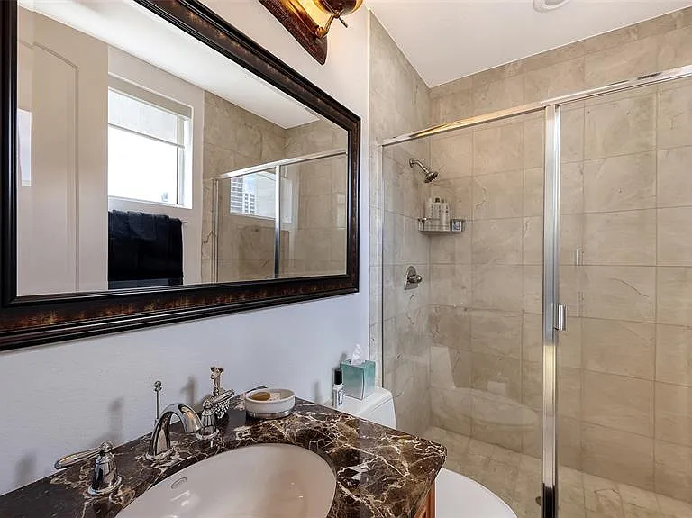 235 Cocoanut Ave #128E — Photo 31