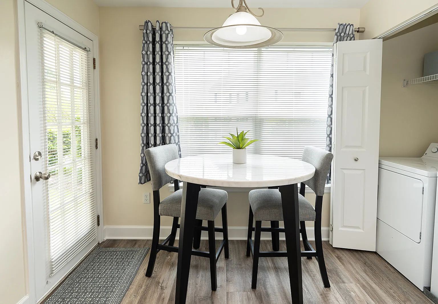 The Summit at Owings Mills Apartments — Photo 3