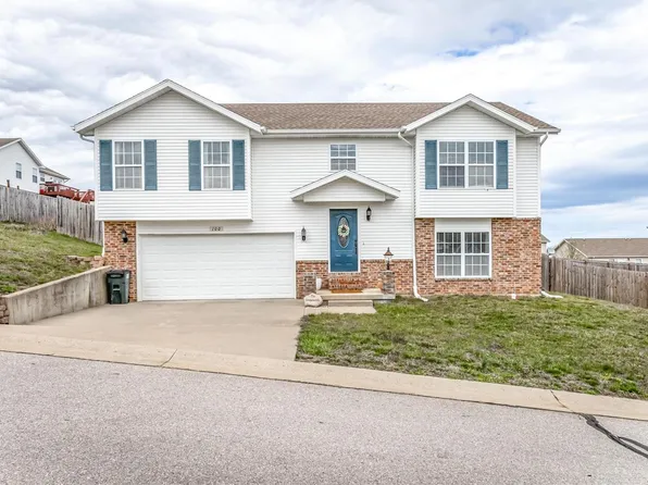 100 Mary Catherine, Waynesville, MO 65583