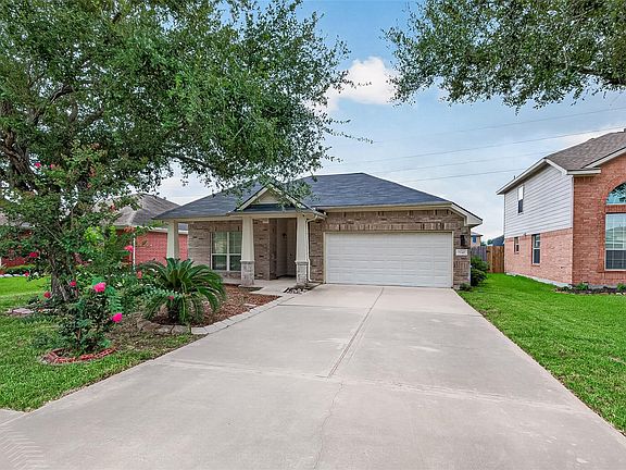 2nd image of 7242 Autumn Bluff Ln