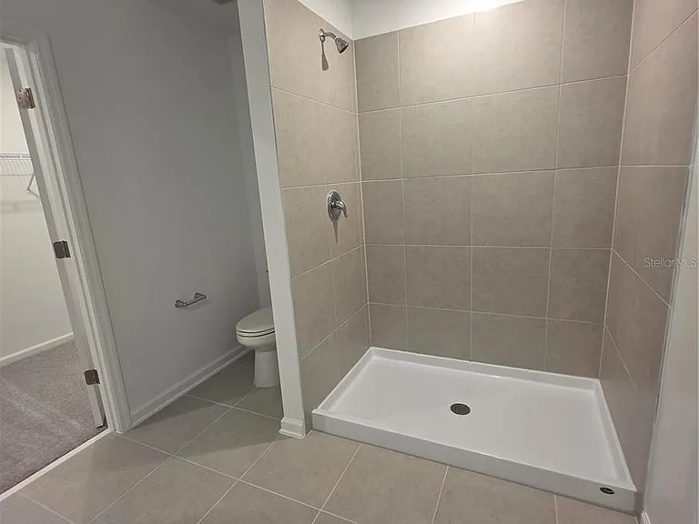 3382 Alexander Dr — Photo 16