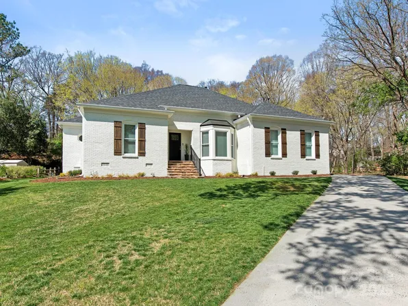 9304 Elverson Dr, Charlotte, NC 28277