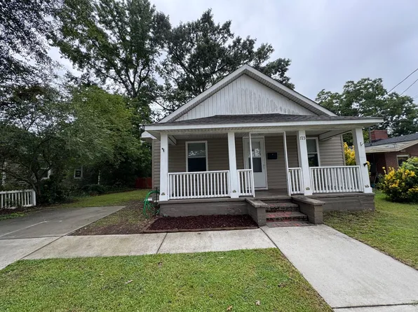 723 Pennsylvania Ave, Hertford, NC 27944