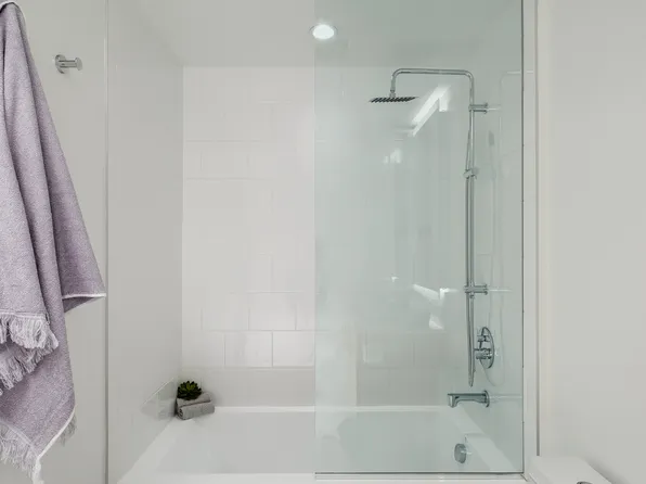 1188 Bidwell St, Vancouver, BC