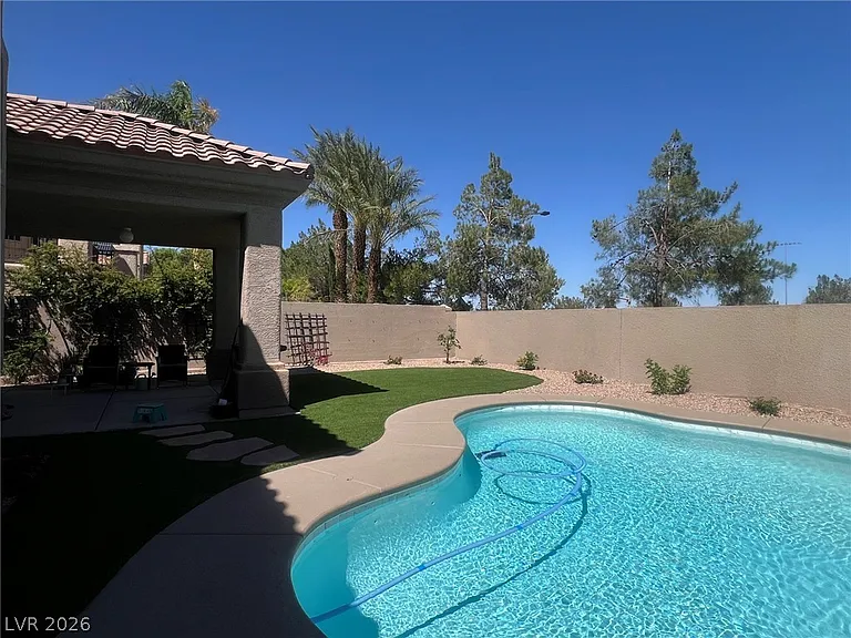 1824 Dolce Dr — Photo 31