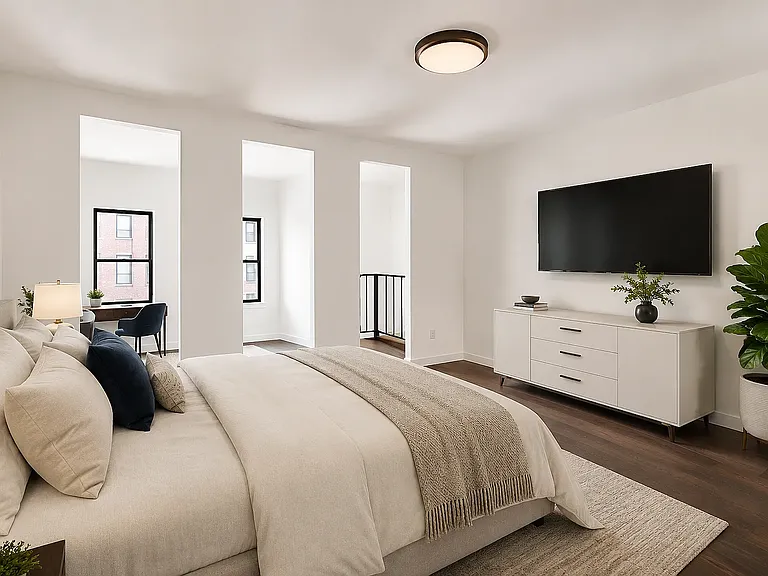 131 E 83rd St #6B — Photo 4