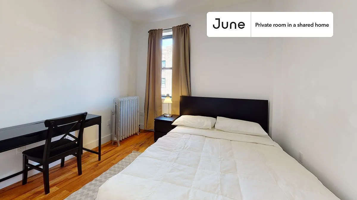 Queen bedroom in 5 bed/2 bath home in Prospect Lefferts Gardens #485 E — Photo 4