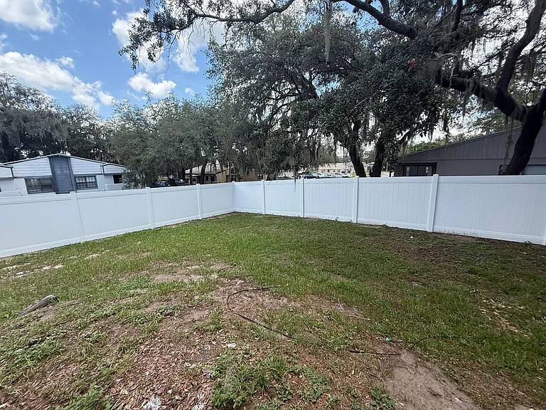 11603 Sarita Ct — Photo 12