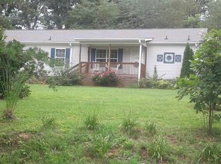 136 Fairchase Cir, Stony Point, NC 28678