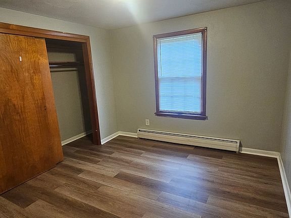 4th image of 4415 Columbus Ave APT 10
