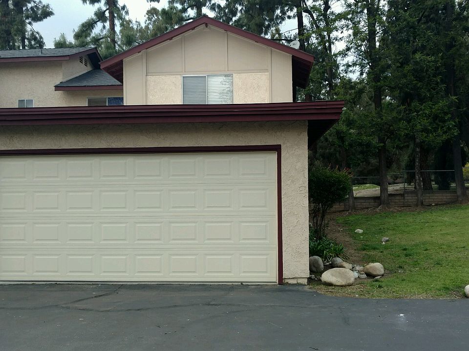 1st image of 1281 N Tam O Shanter Dr