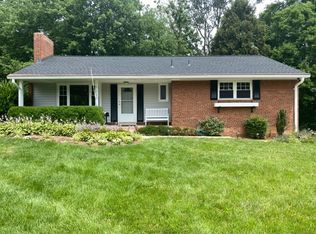 5220 Ferndale St, Springfield, VA 22151