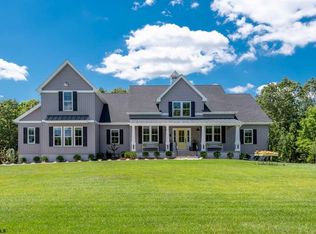 2 Wexford Ln, Mays Landing, NJ 08330