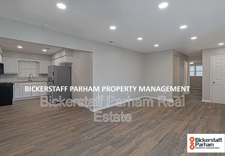 2395 Agnes Dr — Photo 6