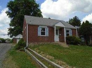 926 Thornton Rd, Upper Chichester, PA 19061