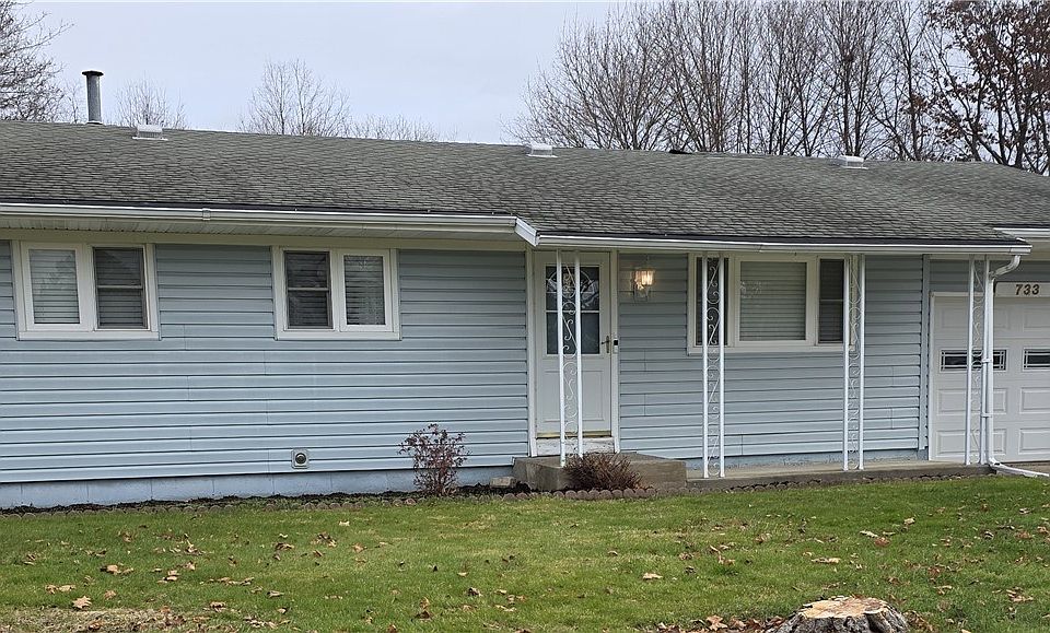 1st image of 733 Deerfield Dr E