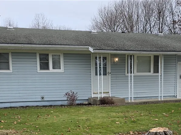 733 Deerfield Dr E, Utica, NY 13502