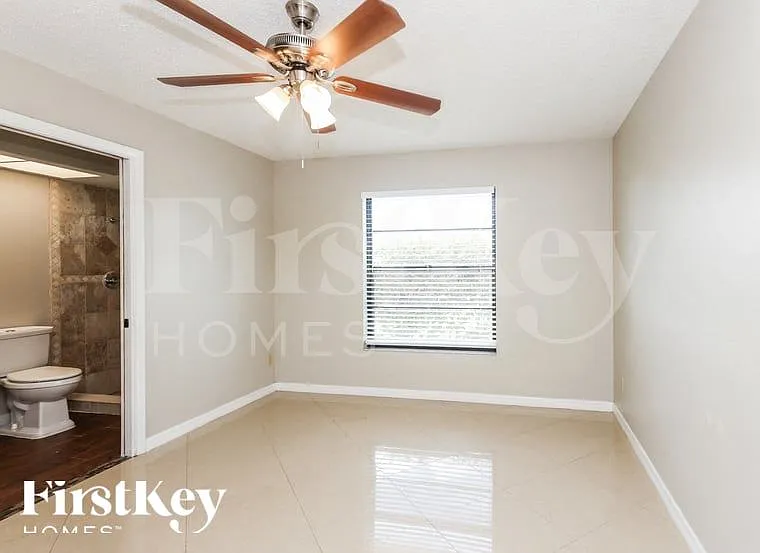 1105 Arthur Ave — Photo 9
