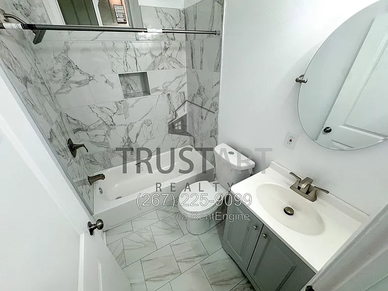 2507 N 19th St #1 — Photo 11