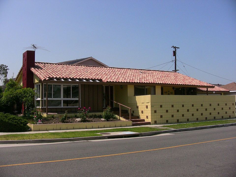 1st image of 3330 W 171st St