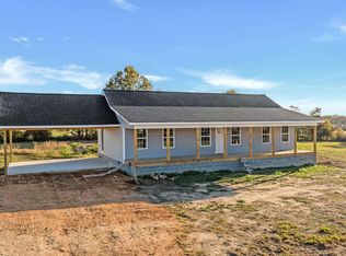 99 Kyle St, Rainsville, AL 35986