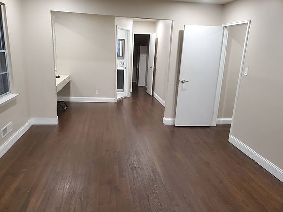 3rd image of 2301 E 66th St