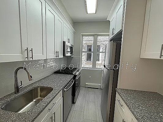 4th image of 25-29 46th St #A1