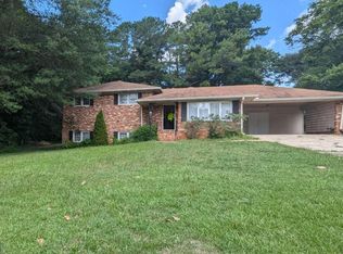 1900 Gherry Dr, Austell, GA 30106