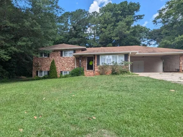 1900 Gherry Dr, Austell, GA 30106