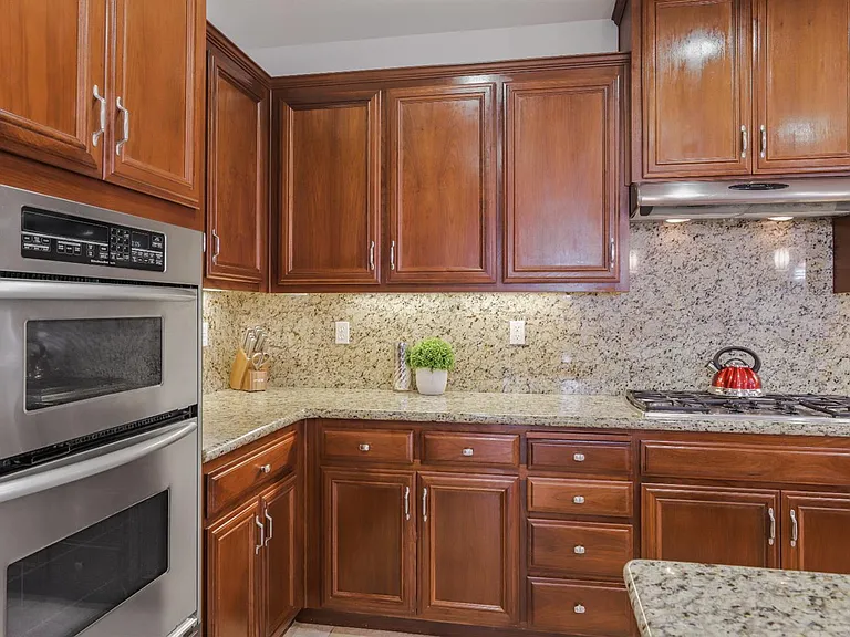 652 W Sombra Way — Photo 10