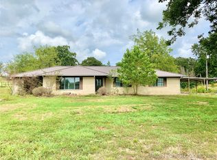40252 E Highway 31, McCurtain, OK 74944