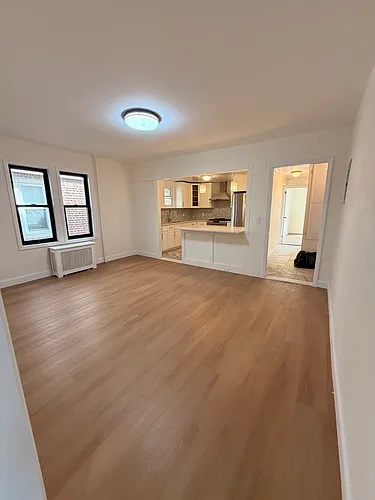 2328 Esplanade #1R Photo 1