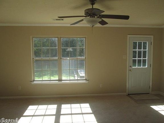 4th image of 27 Willow Lake Dr