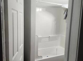 412 Oneida St #2, Joliet, IL 60435