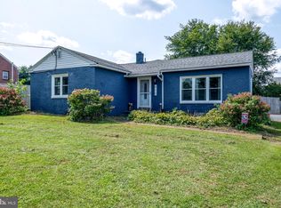 410 Lampeter Rd, Lancaster, PA 17602