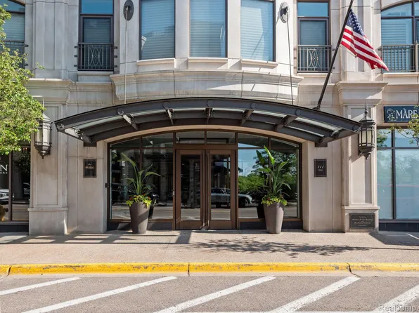 111 Willits St APT 309, Birmingham, MI 48009