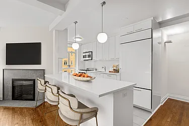 Rented by Central Park South Associates