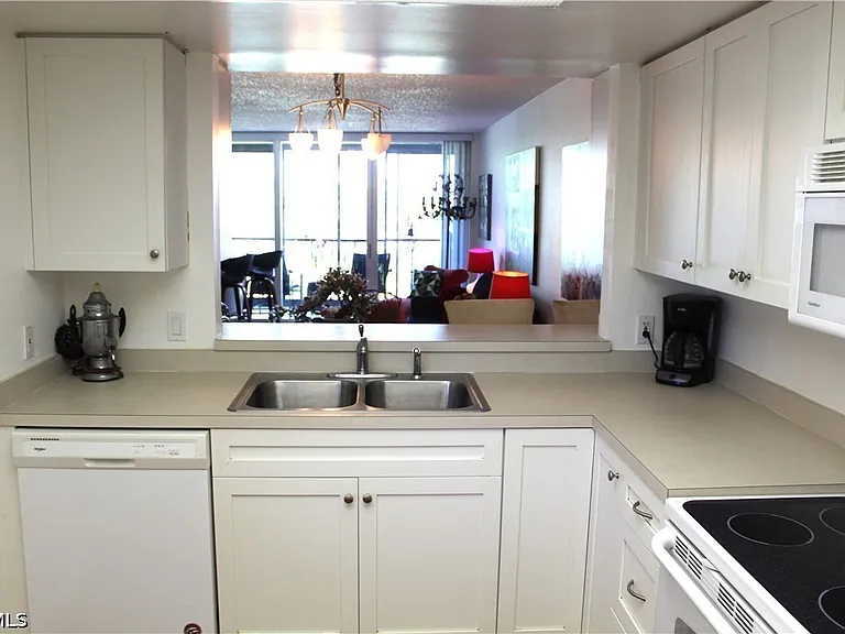 25806 Cockleshell Dr #314 — Photo 5