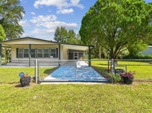 38811 Miller Ave, Zephyrhills, FL 33542