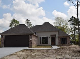 2478 E Laura Dr, Lake Charles, LA 70611