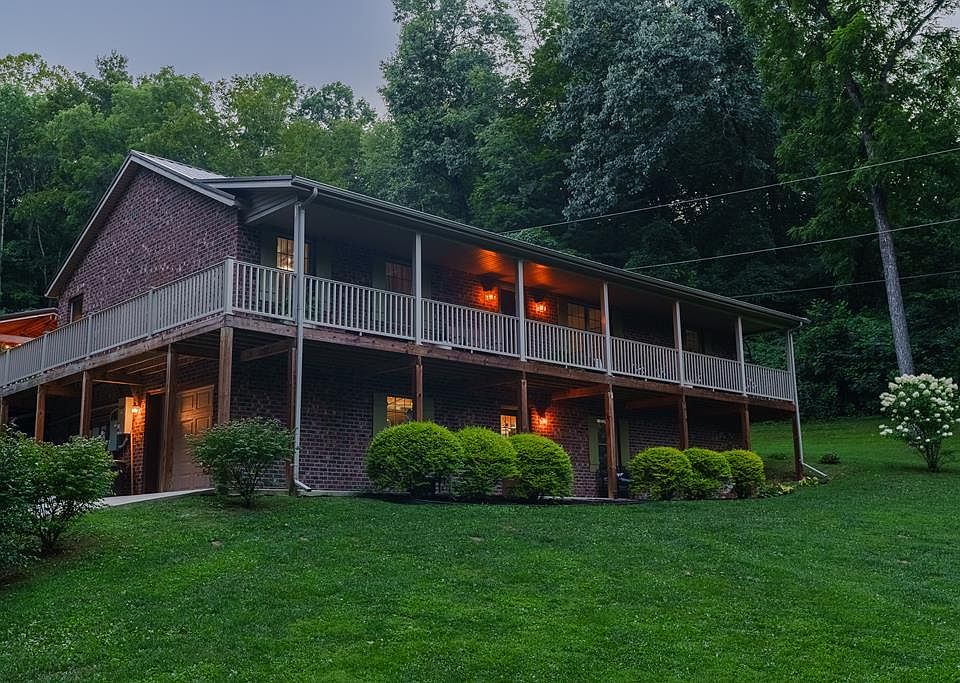 1st image of 468 Schmidt Rd