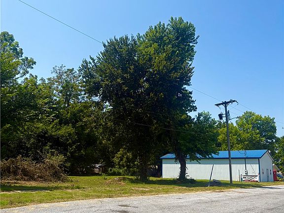 2nd image of TRACT Front St #C