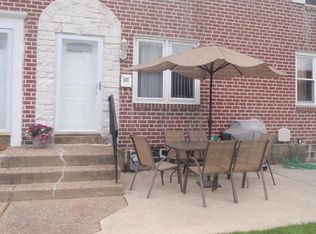 841 Taylor Dr, Folcroft, PA 19032
