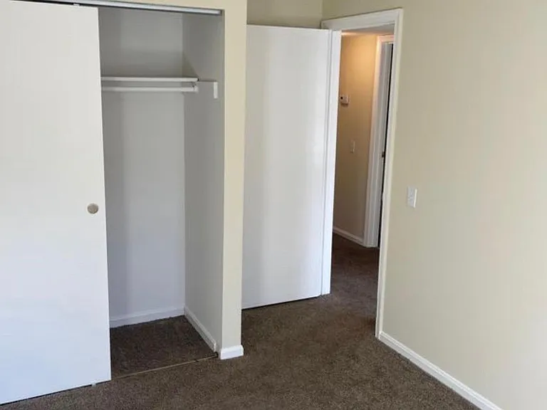 20253 Shipley Ter #302 — Photo 15