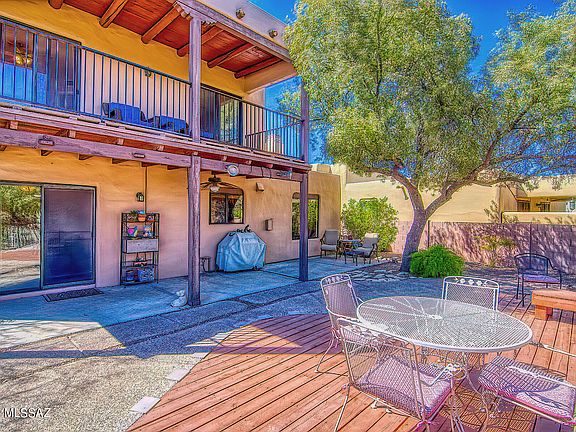 3rd image of 2802 W Placita Paciente