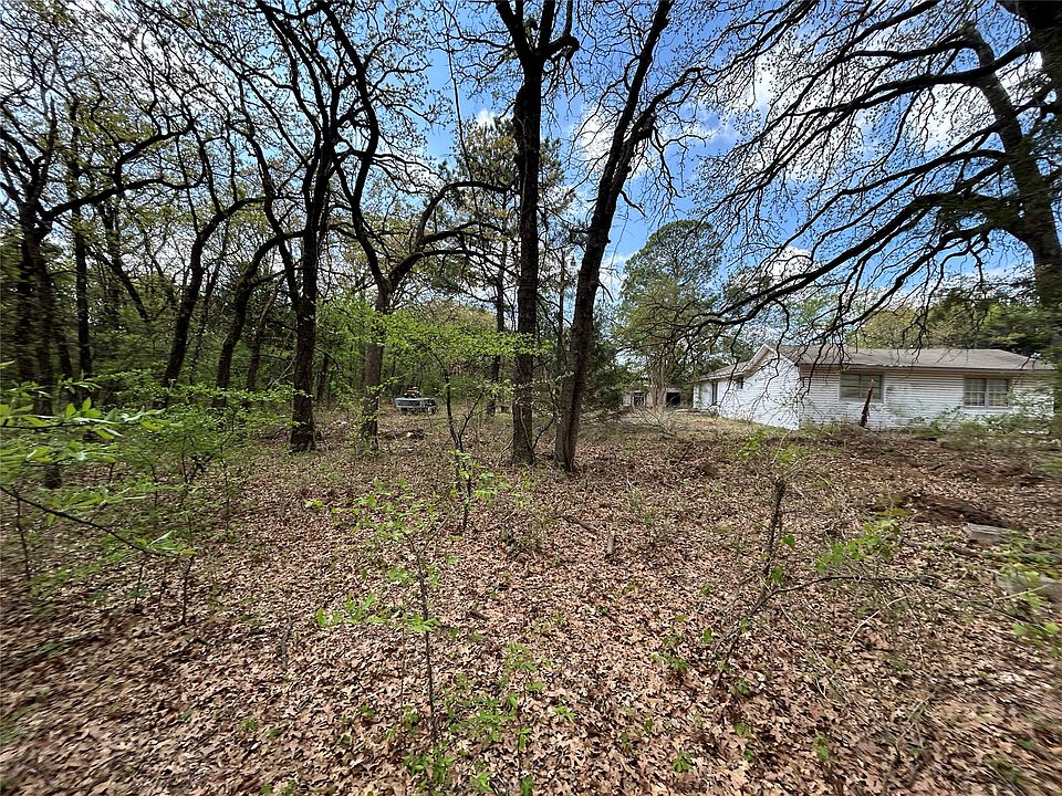 1st image of 2104 Peterson Rd