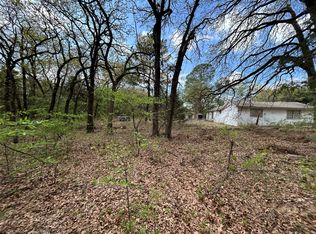 2104 Peterson Rd, Denison, TX 75020